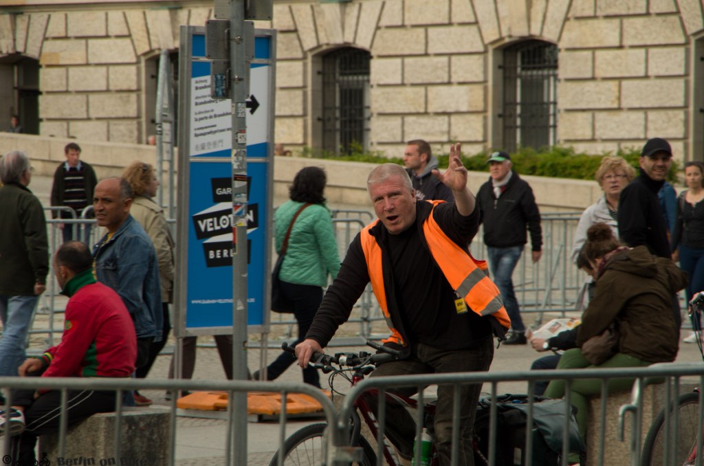 Immer wieder schön; wenn einem ungeplant Kollegen auf Tour begegnen; Berlin im Überblick mit Knut.