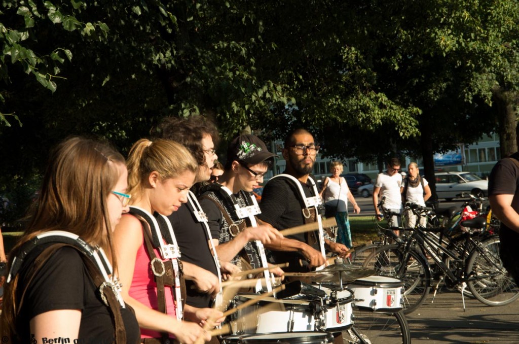 Trommelmusik um ert mal wach zu werden.