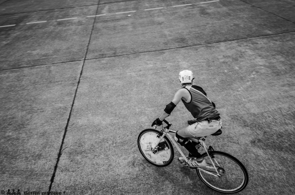 bikepolo-tempelhof-berlin-mixed-international-4447