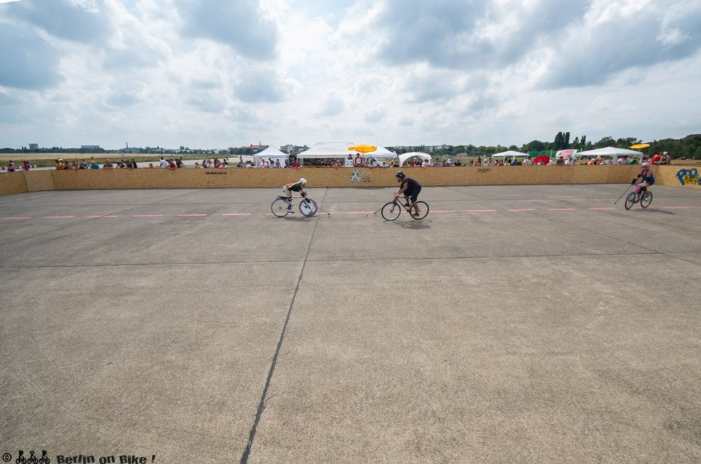 bikepolo-tempelhof-berlin-mixed-international-4459