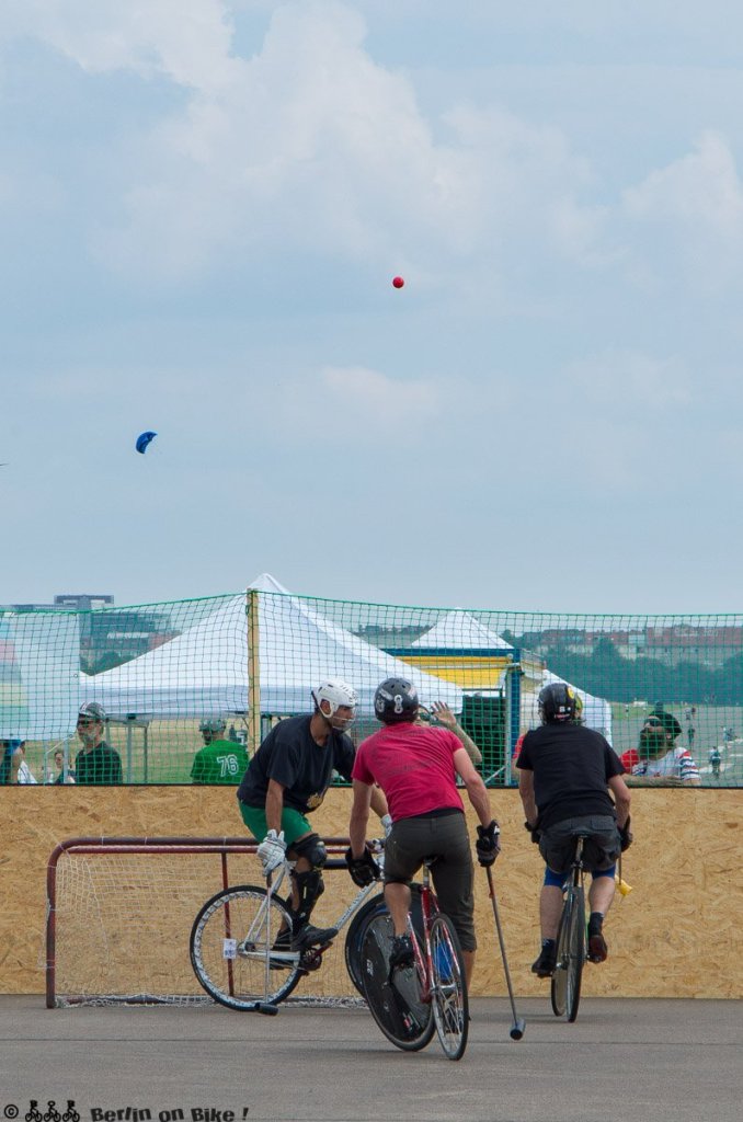 bikepolo-tempelhof-berlin-mixed-international-4487