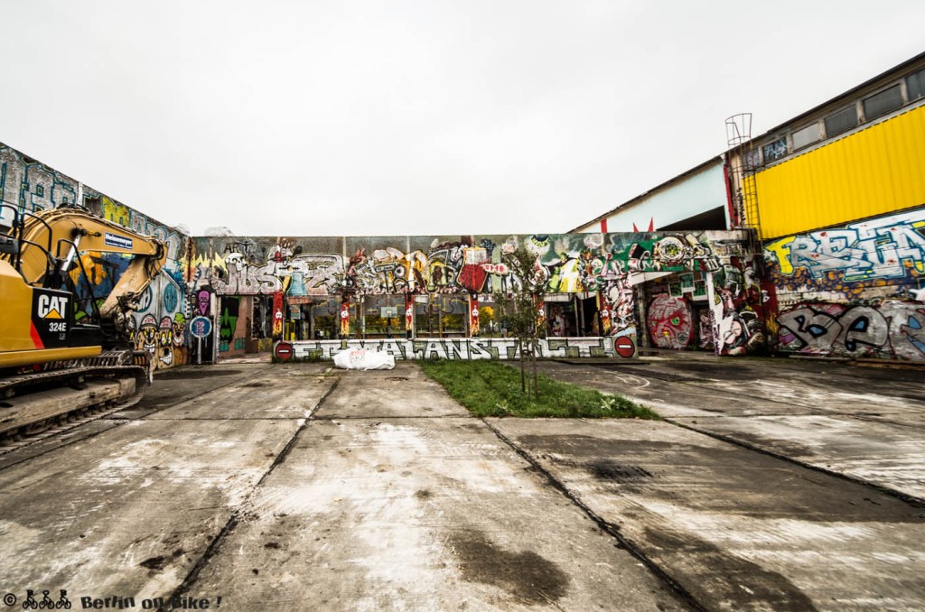 Graffiti im Landschaftspark Herzberge