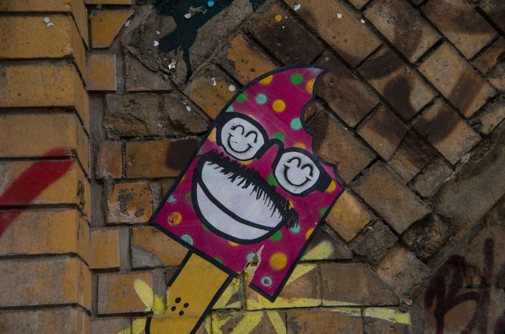 Mit Bart UND Brille!