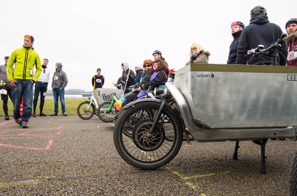 Schon Freitag Nachmittag lief auf dem Tempelhofer Feld das Cargobike Rennen.