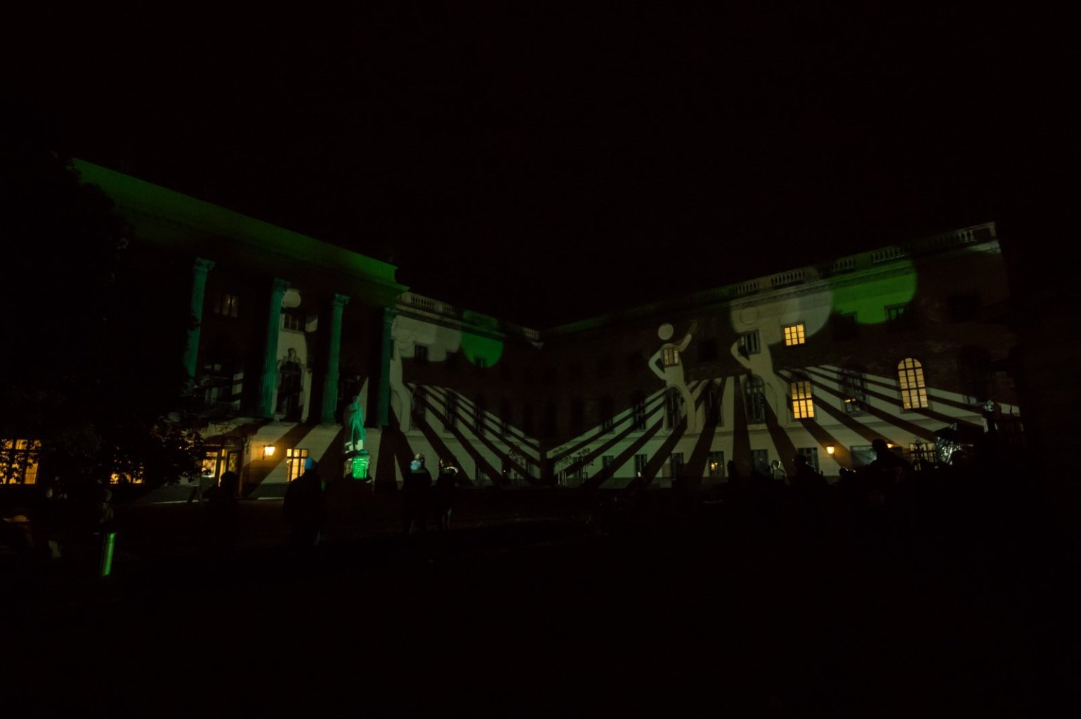 festival-of-lights-berlin-leuchtet-humboldt-uni-0241