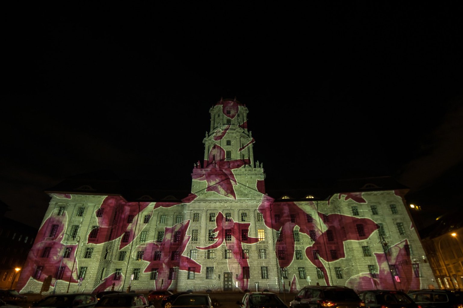 Altes Stadthaus bei Berlin leuchtet 2016