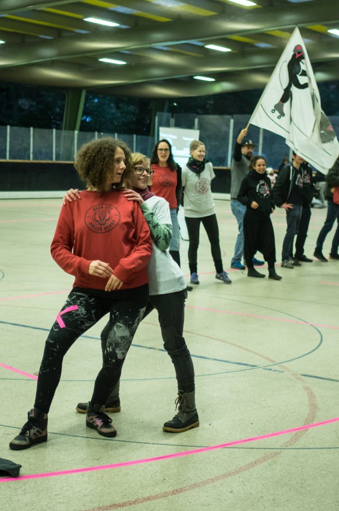 Roller Derby im Berliner Poststadion.