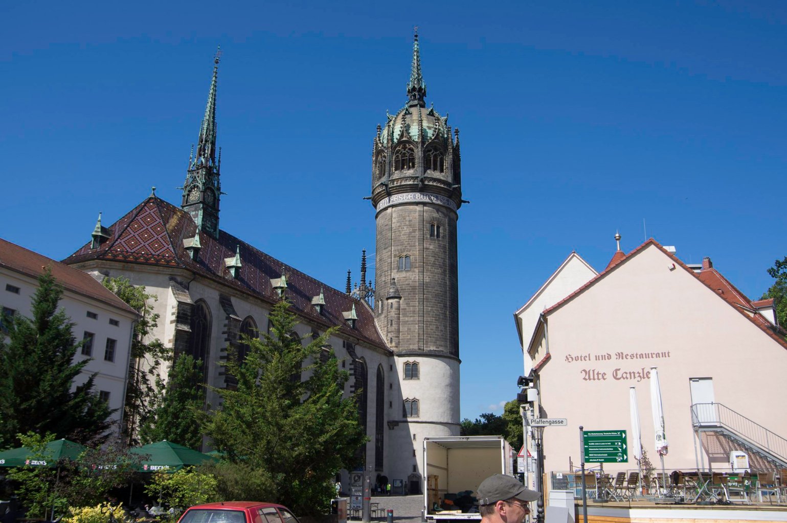 Schloßkirche von Wittenberg, an dessen Pforte Martin Luther seine berühmten Thesen nagelte.