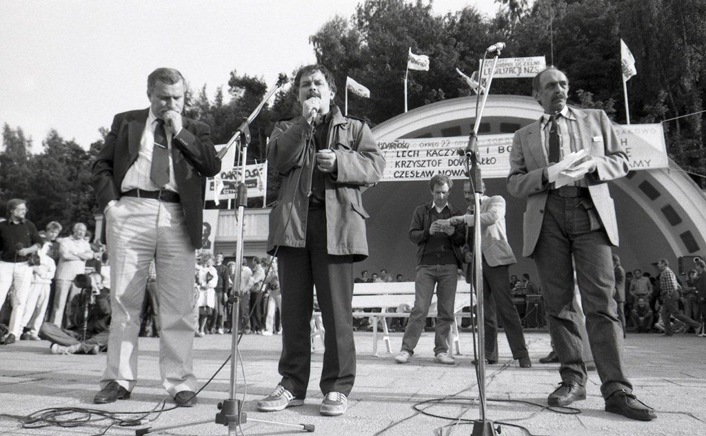 Solidarnosc leader Lech Walesa,the later president of Poland Lech Kaczinski and polish actor Szymon Pawlicki on a rally on May 1st.