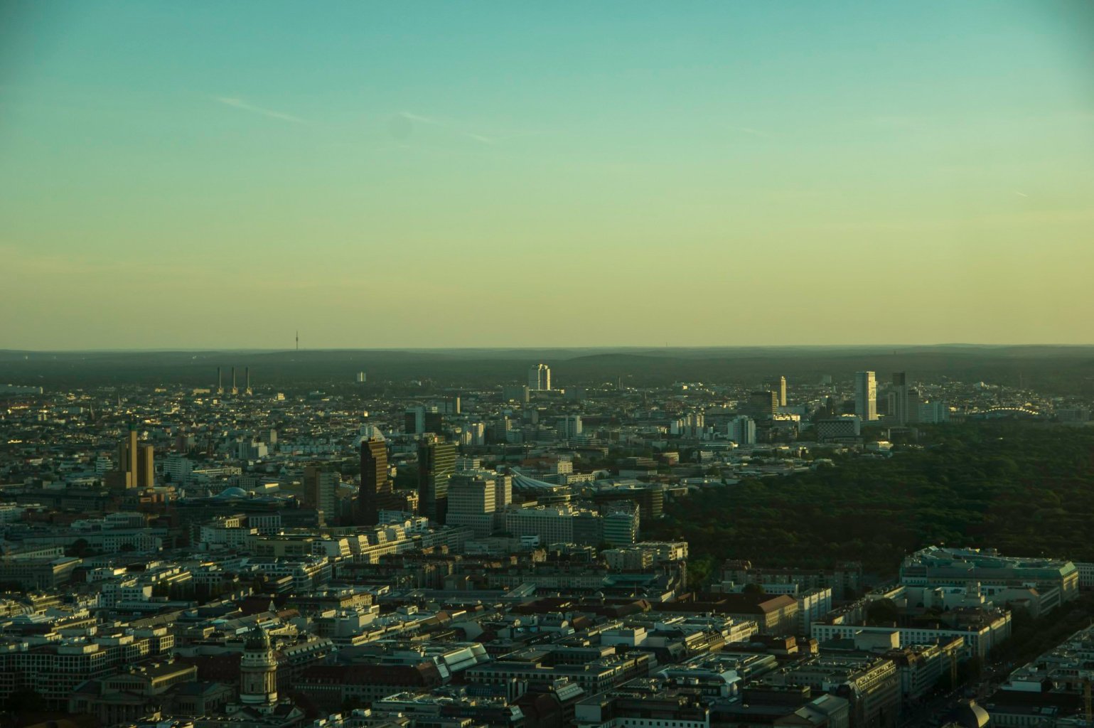 Berlin von oben, Blick auf den Potsdamer Platz und die City West mit 