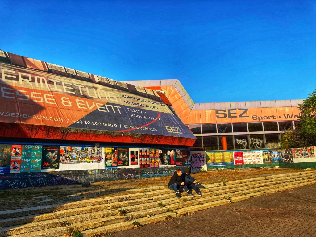 Fassade des SEZ