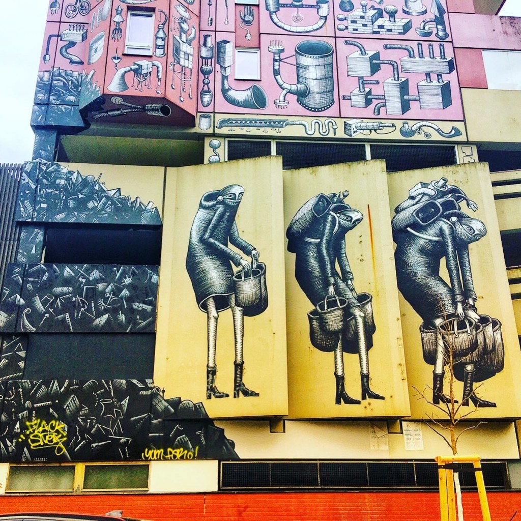Tolles Kunstwerk in der Alvenslebenstraße, nicht weit vom Street Art Museum Urban Nation