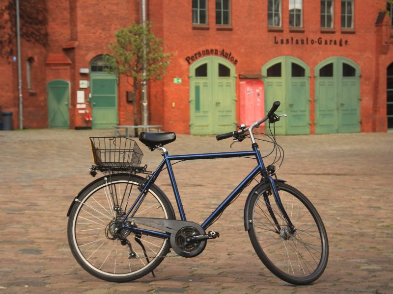 Fahrradverleih Berlin on Bike Herren Trekkingbike 21-Gang Kulturbrauerei 05