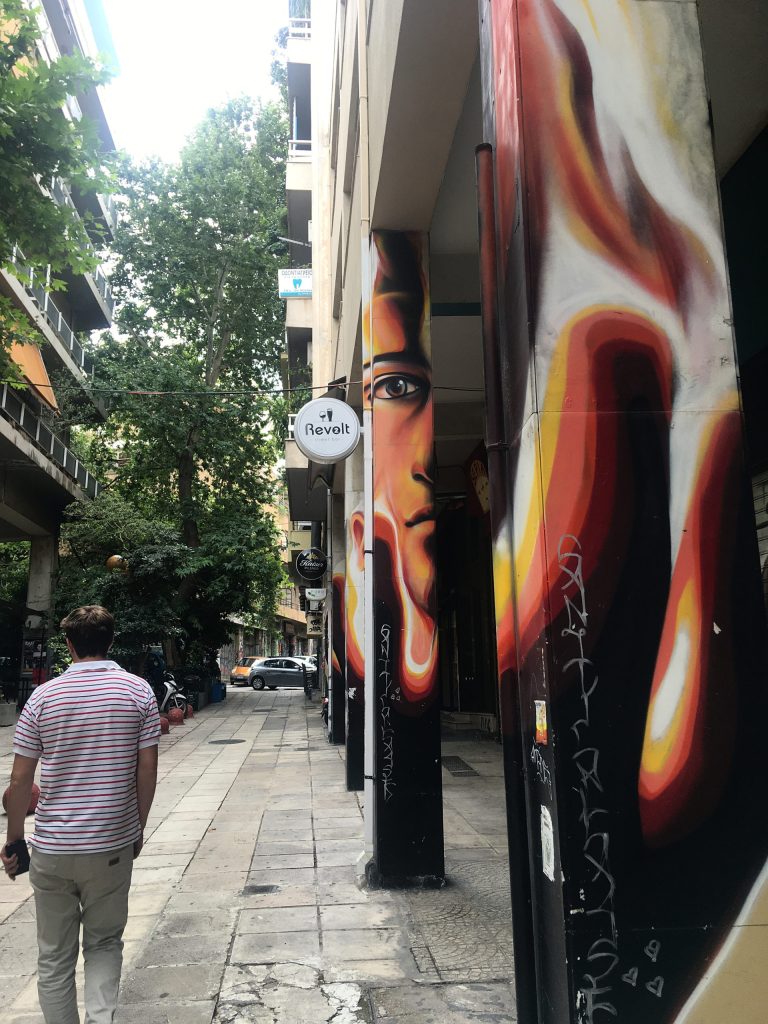 Graffiti Säulen Athen
