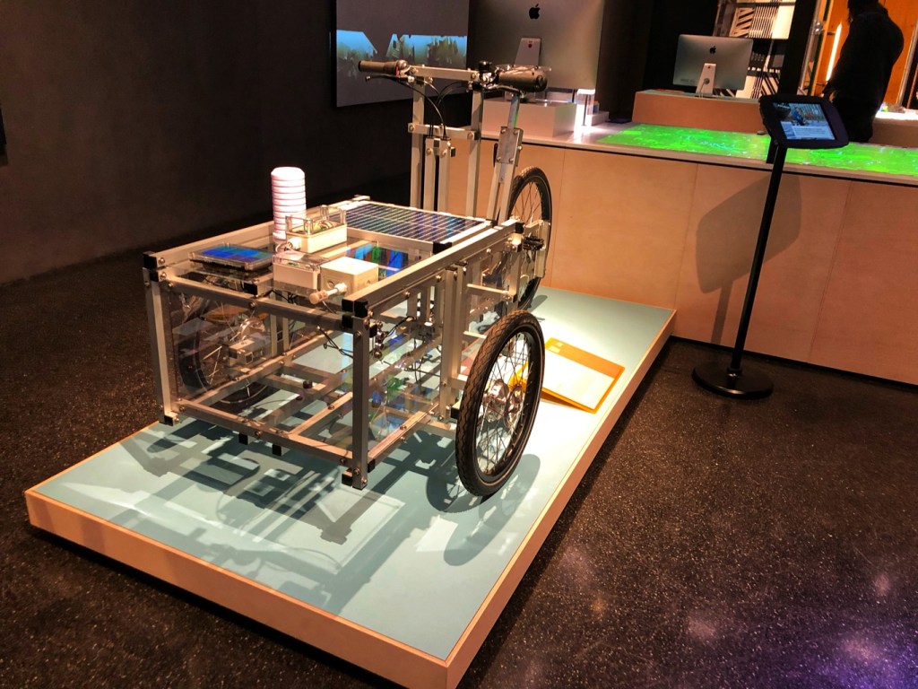 Fahrende Mobilitätswerkstatt vom Künstlerkollektiv N55 und Designer Till Wolfer